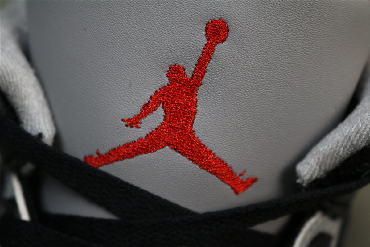 Jordan 3 Retro Black Cement (2018)