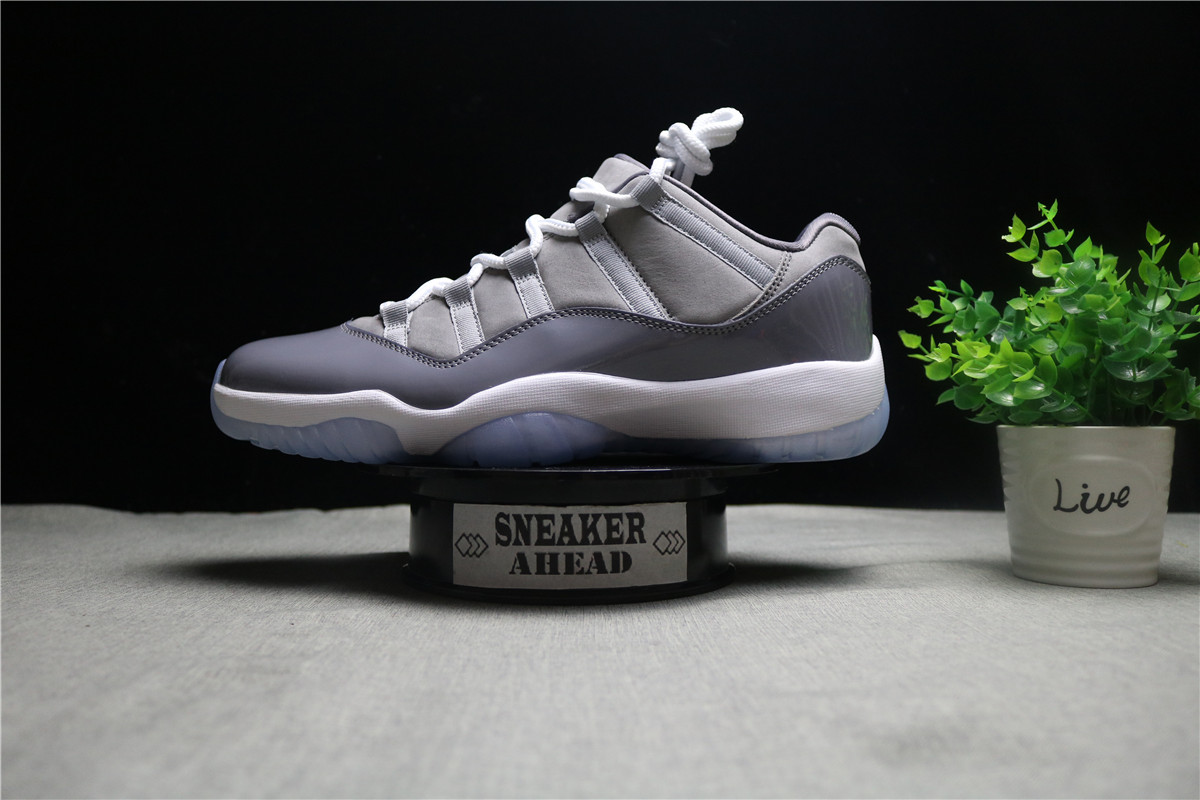 Jordan 11 Retro Low Cool Grey