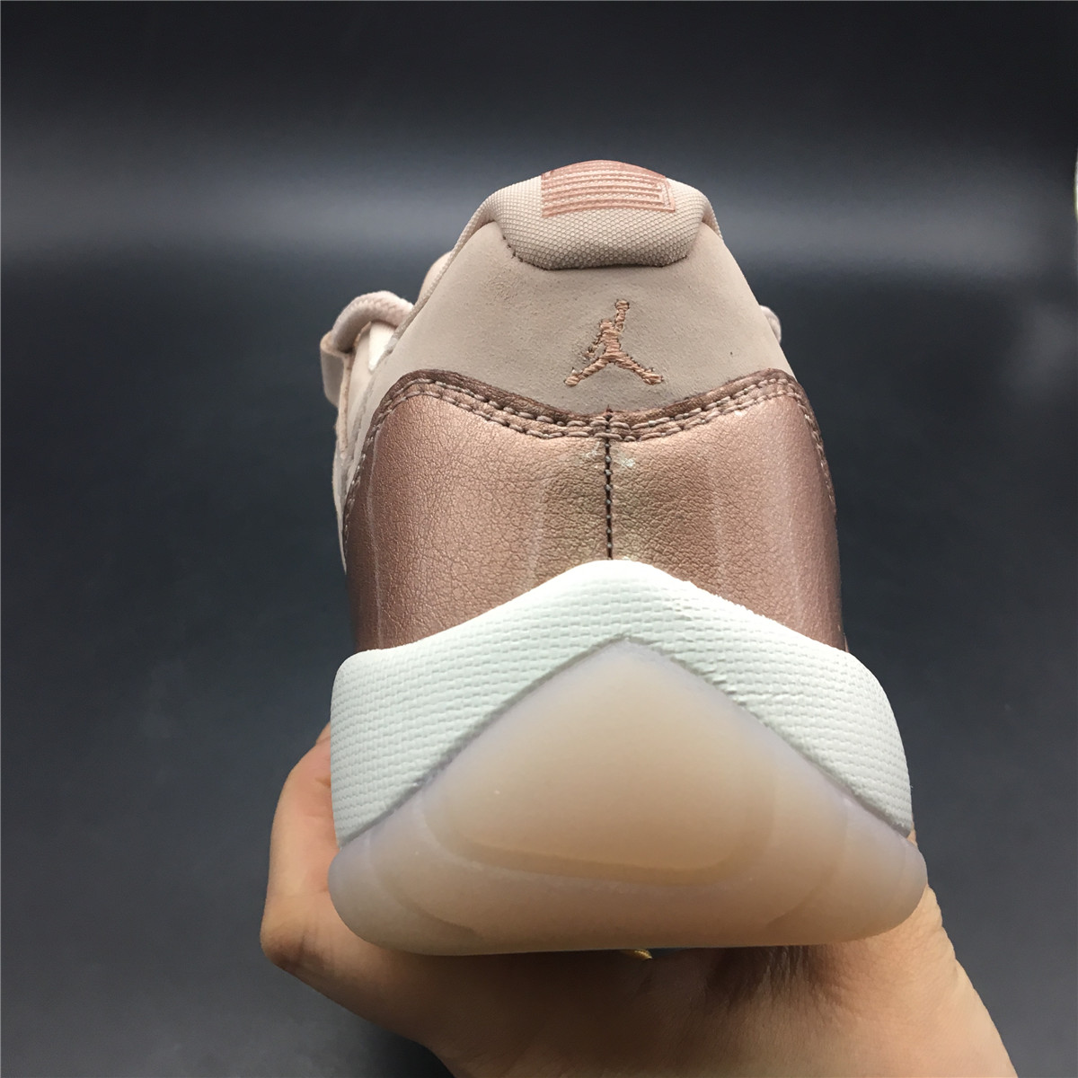 Air Jordan 11 Low GS Rose Gold