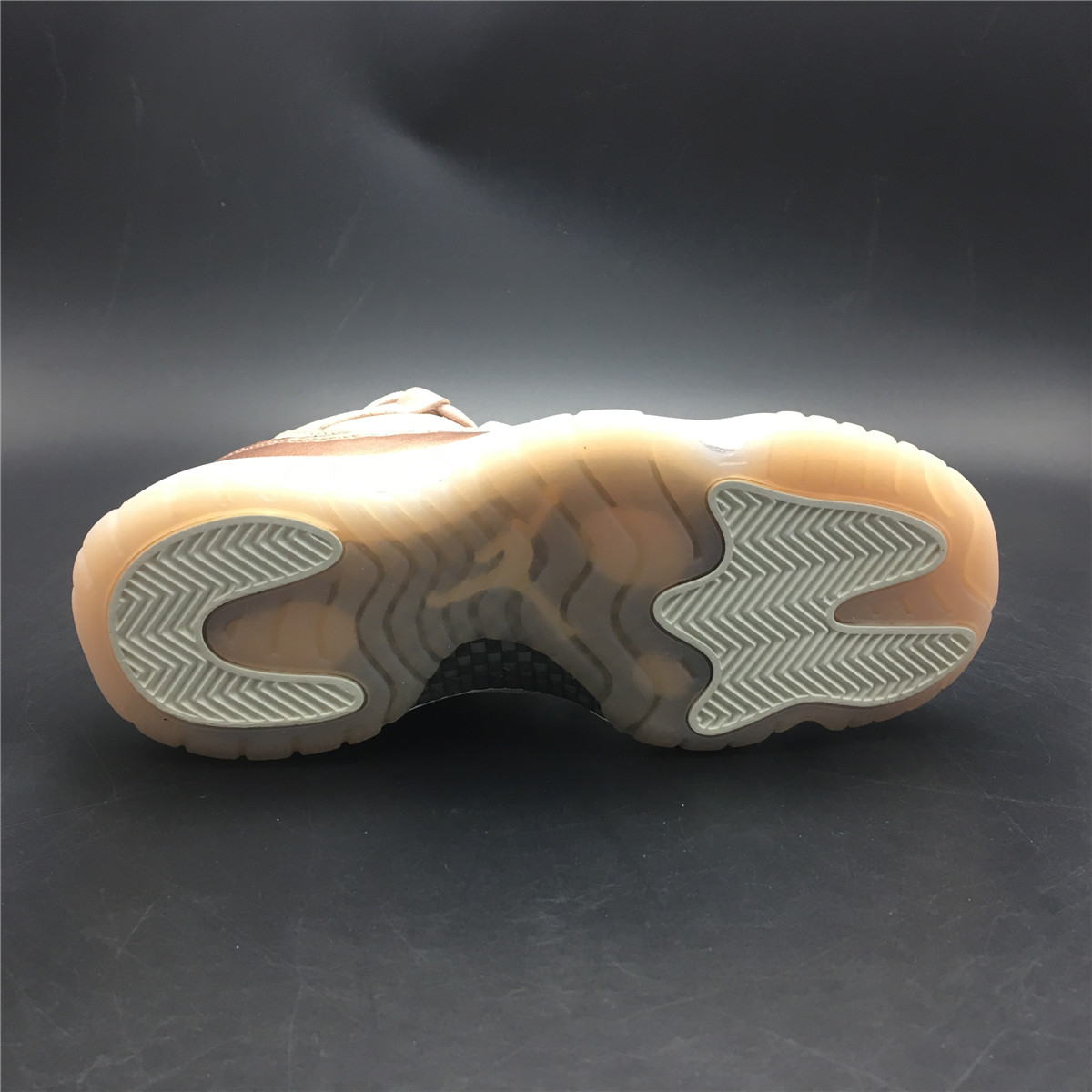 Air Jordan 11 Low GS Rose Gold