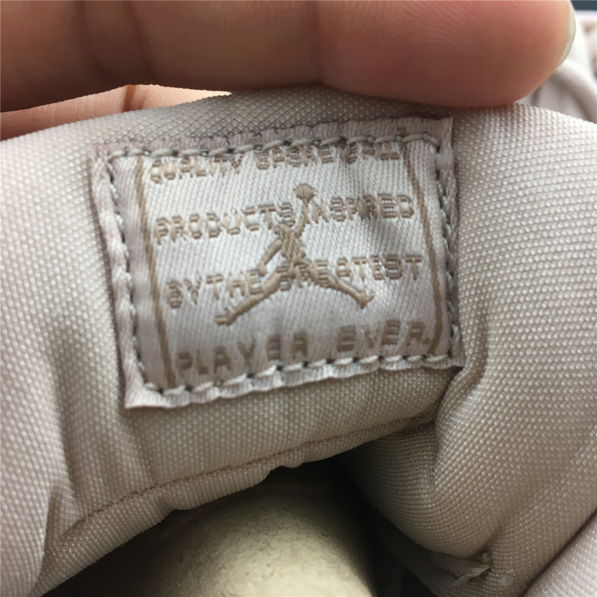 Air Jordan 11 Low GS Rose Gold