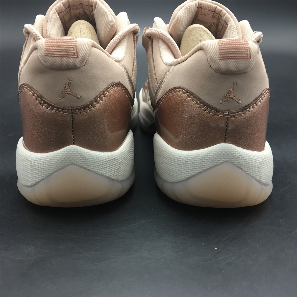 Air Jordan 11 Low GS Rose Gold