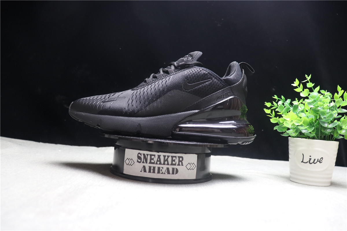 Air Max 270 Triple Black