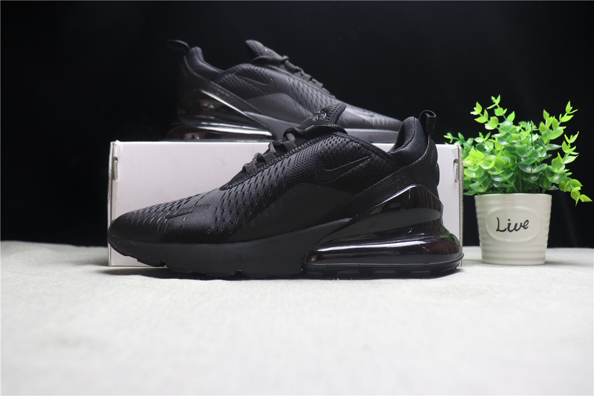 Air Max 270 Triple Black