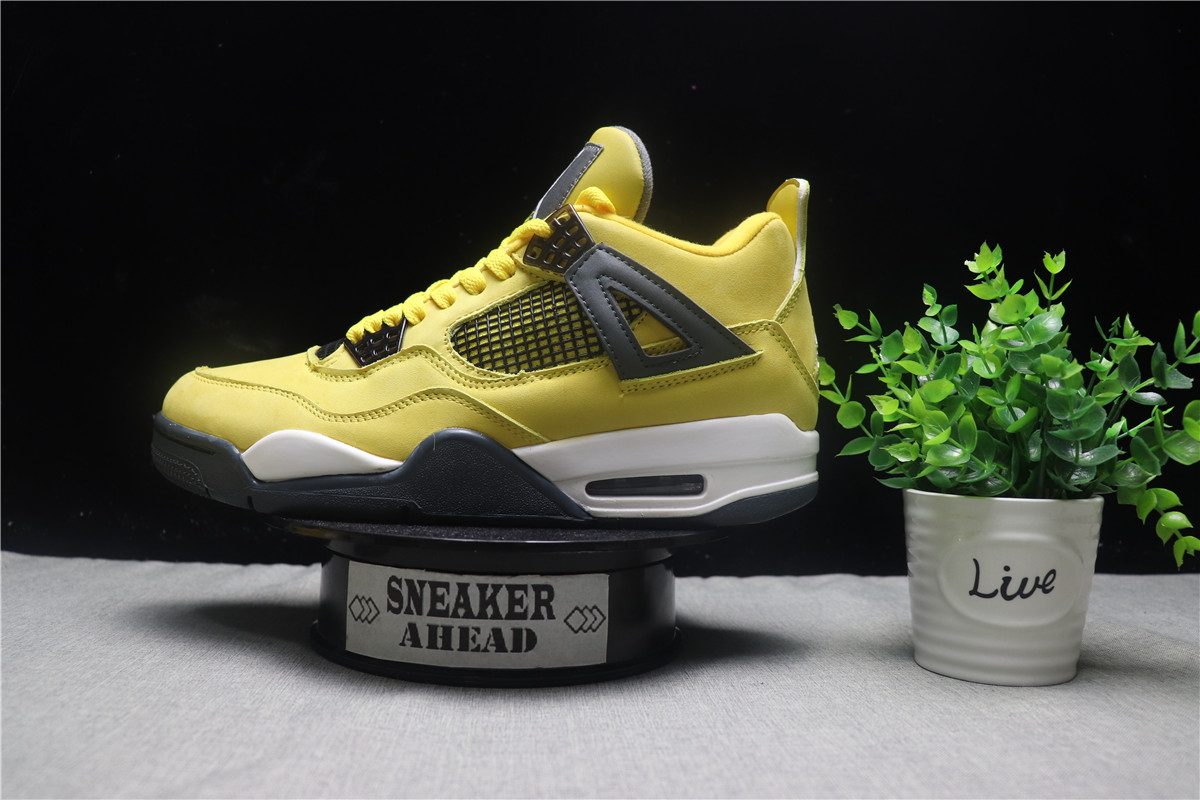 Jordan 4 Retro Lightning