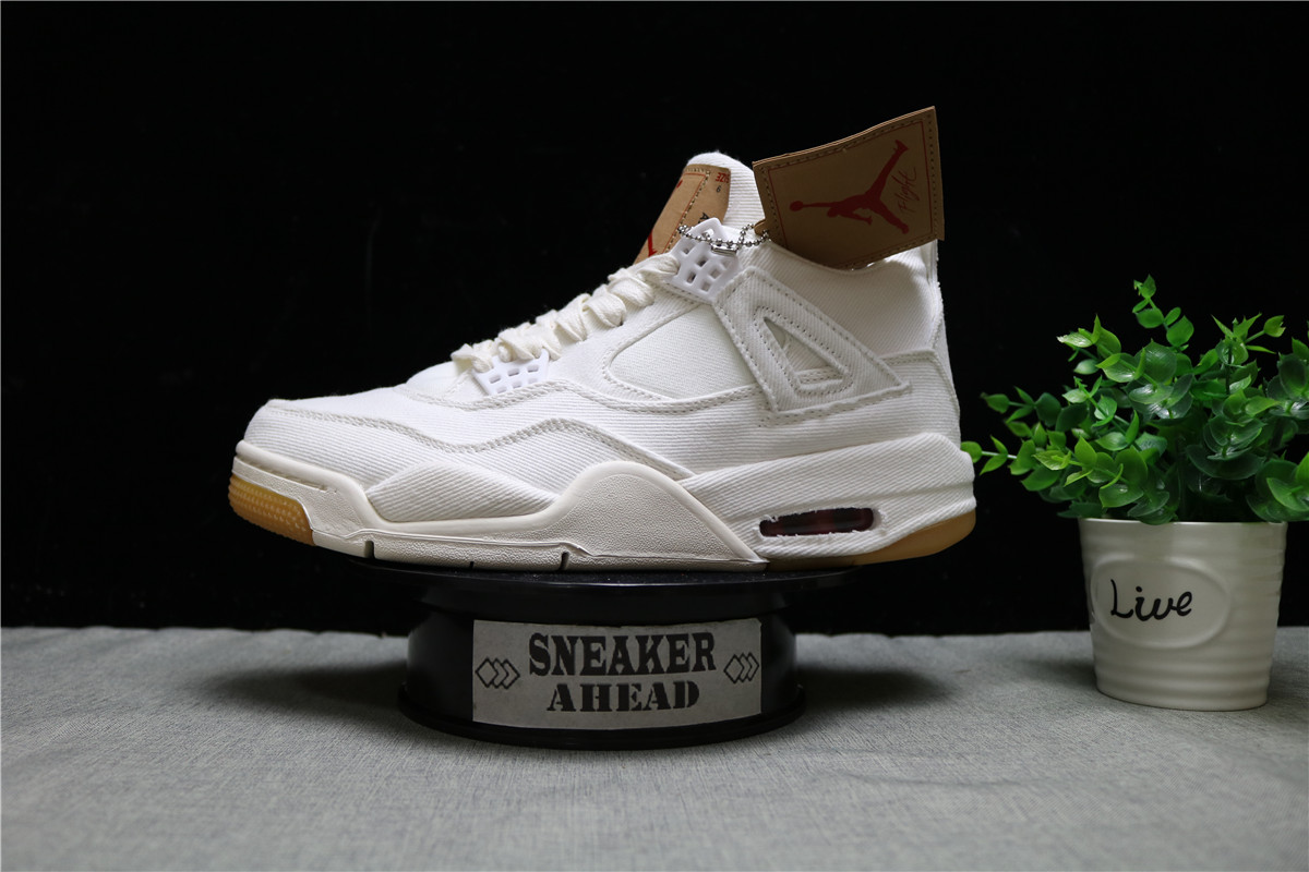 Jordan 4 Retro Levi's White Levi's