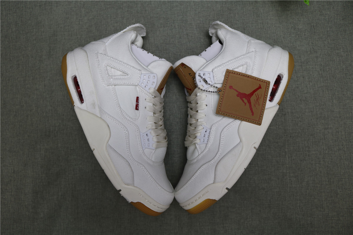 Jordan 4 Retro Levi\'s White Levi\'s