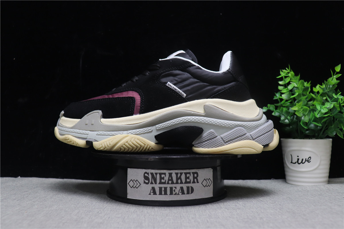 Belenciaga Triple S Black Burgundy