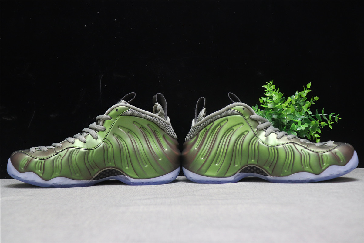 Air Foamposite One Iridescent
