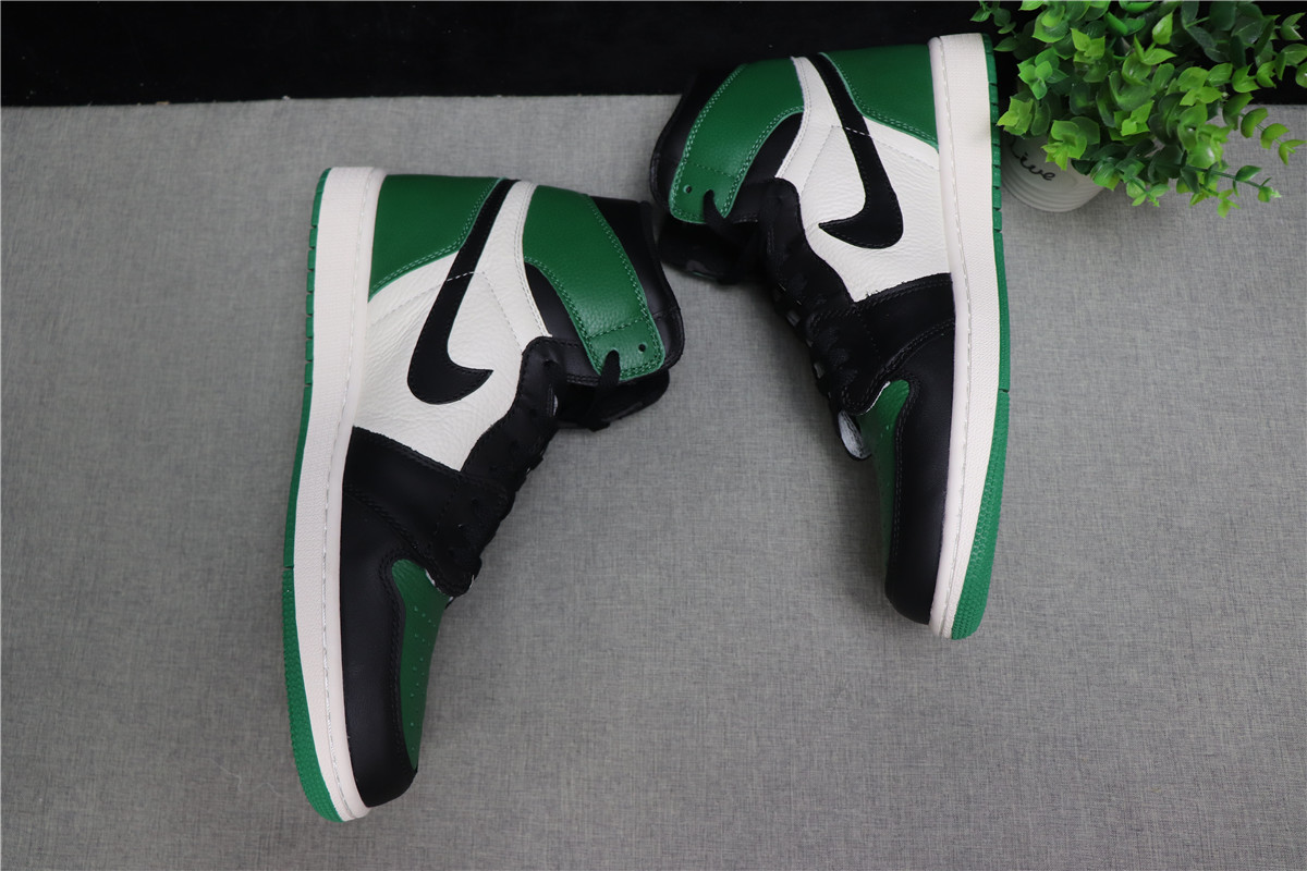 Air Jordan 1 Pine Green