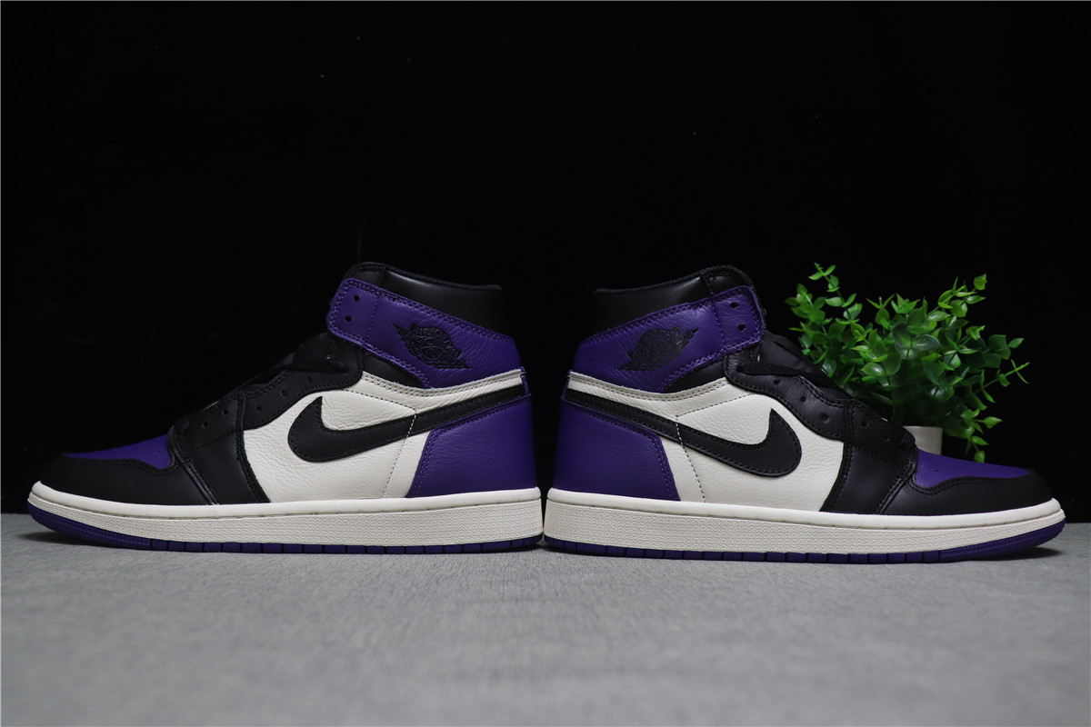 Air Jordan 1 Court Purple