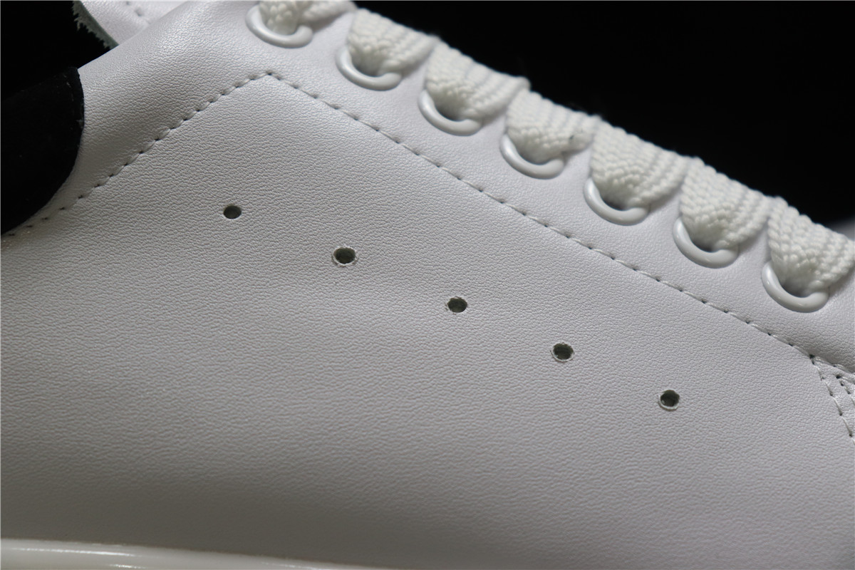 Alexander Mcqueen Black White
