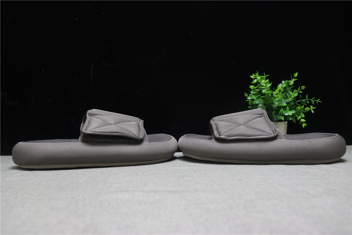 Kanye Yeezy Season 6 Slide