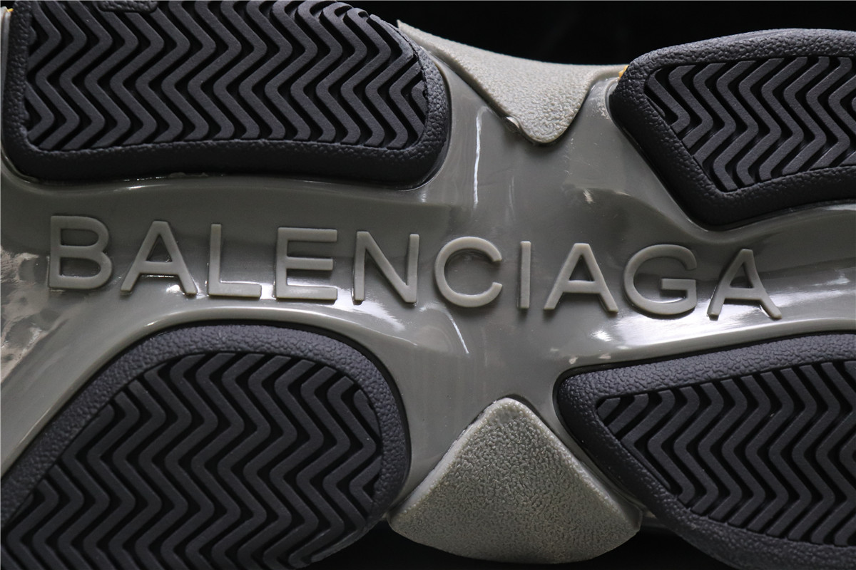Balenciag Triple S Black Yellow