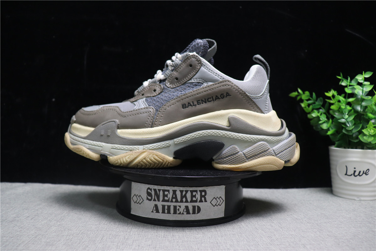 Balenciaga Triple S