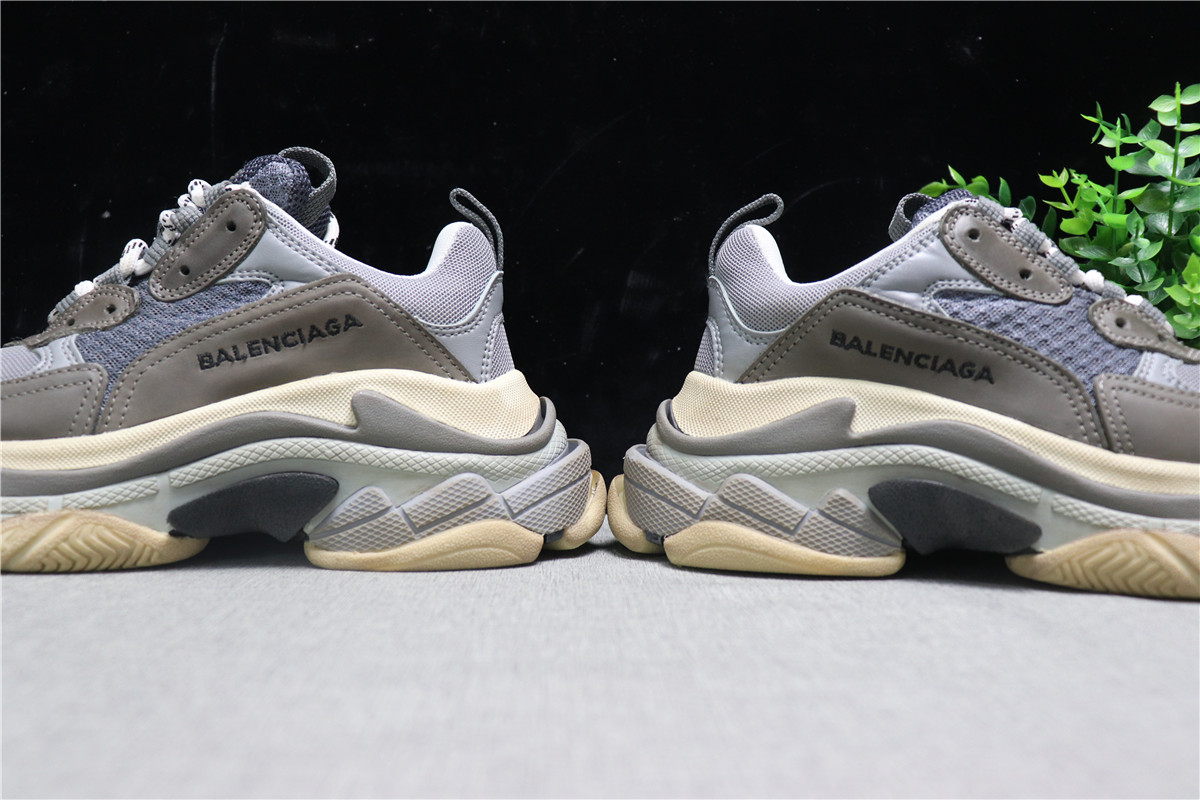 Balenciaga Triple S