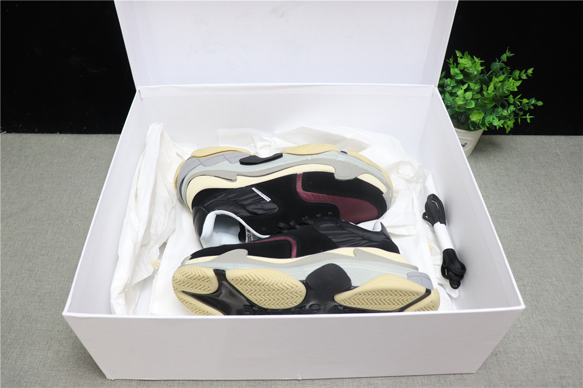 Balenciag Triple S Black Burgundy