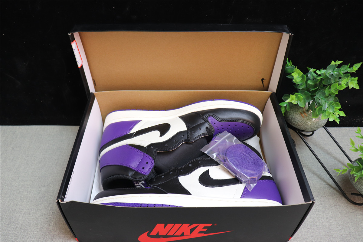 Jordan 1 Retro High Court Purple