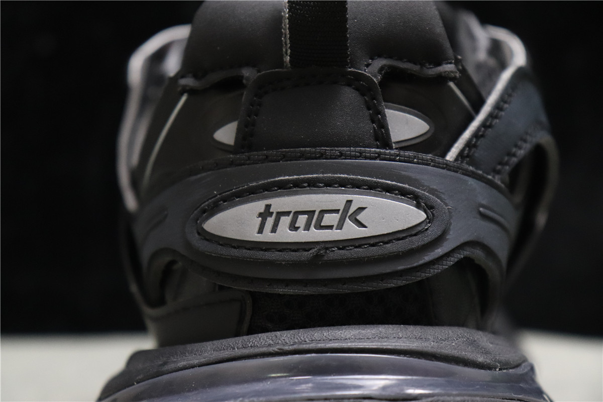 Belenciag Track Black