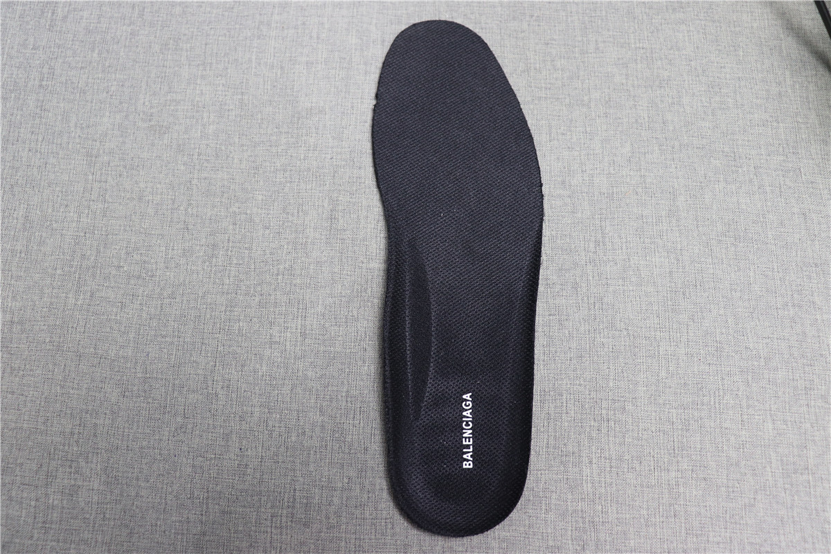 Belenciag Track Black
