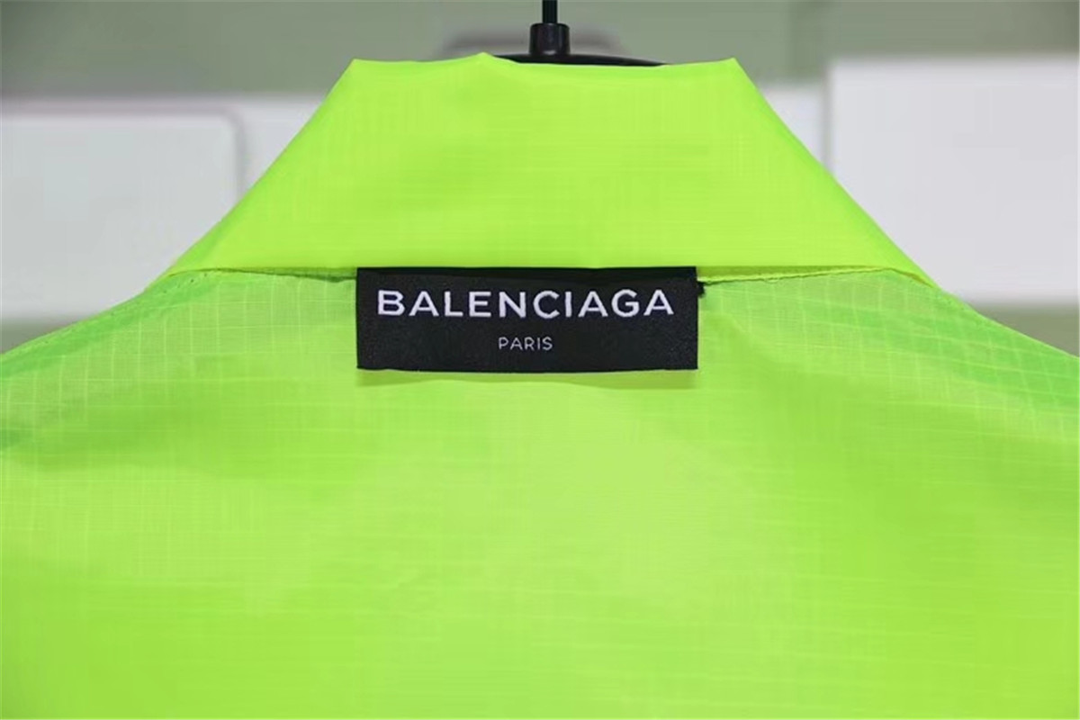 Balenciage 18ss Oversize Fluorescent Green Black White