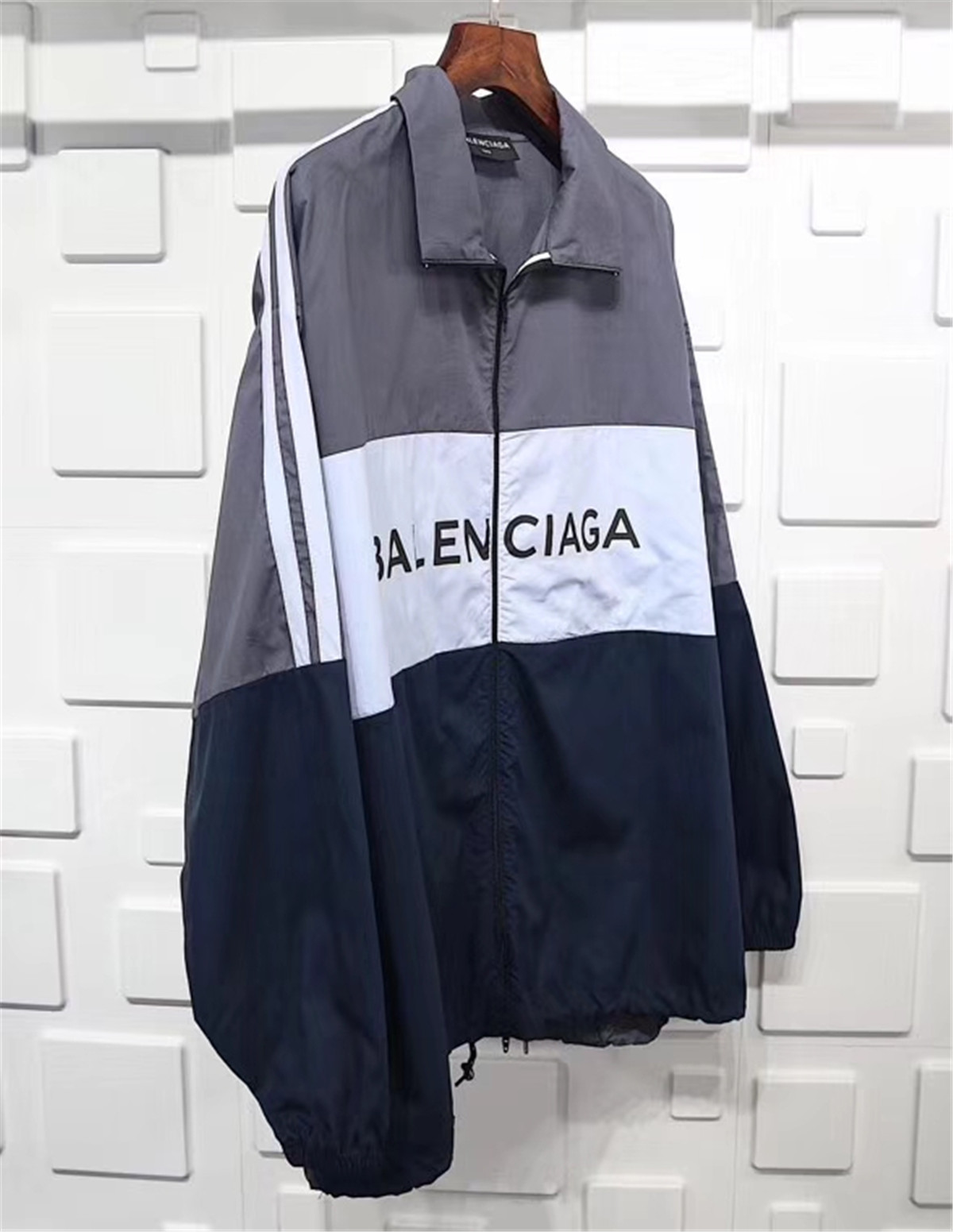 Balenciage 18ss Oversize Grey Black White