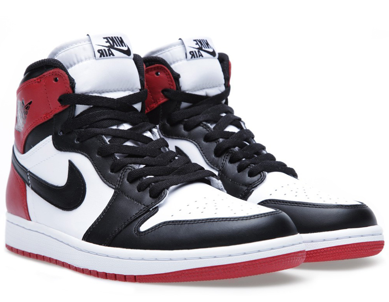 Authentic Air Jordan I Retro Black Toe